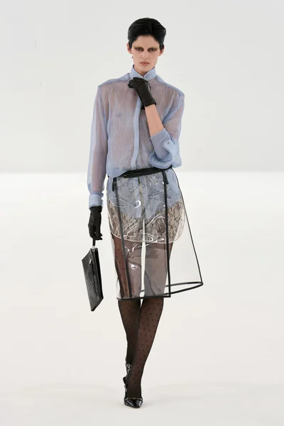 Look 24